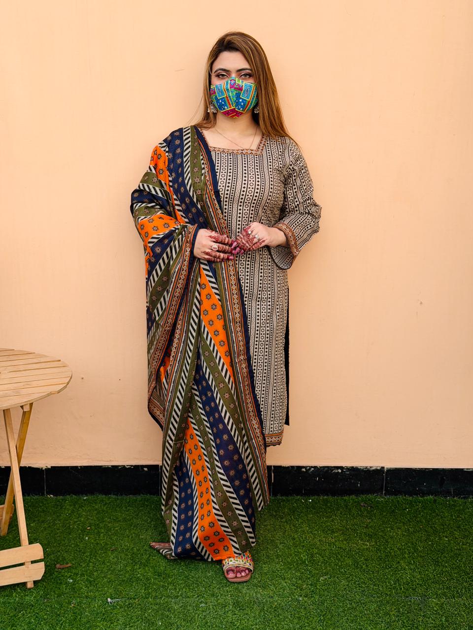 AC7072